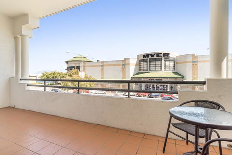 Mid City Luxury Suites - Northern Rivers Accommodation 1