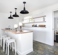 Mitchell Pde 64 Mollymook - Northern Rivers Accommodation