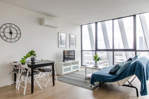 Modern 1 Bedroom Apartment With Rooftop Terrace And Spa - Northern Rivers Accommodation 0