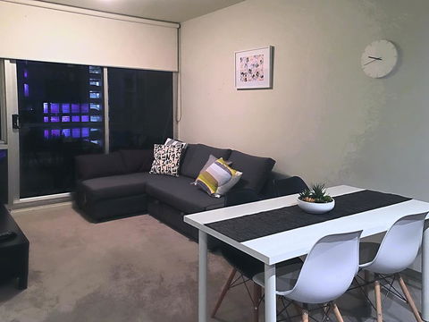 Modern CBD Apartment - Free Secure Parking And Wifi - Northern Rivers Accommodation 2