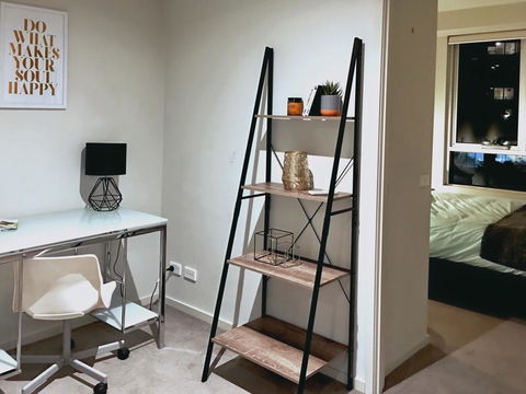 Modern CBD Apartment - Free Secure Parking And Wifi - Northern Rivers Accommodation 3