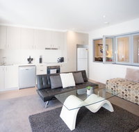 Modern Executive Apartment  Braddon 1BR Wine Wifi Secure Parking Canberra - Northern Rivers Accommodation