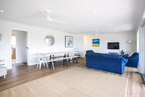 Mollymook Links - Northern Rivers Accommodation 1