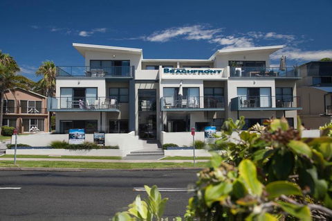 Mollymook Luxury Beachfront Apartment 3 - Northern Rivers Accommodation 1
