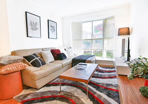 Mont Albert 2 Bedrooms Morden House - Northern Rivers Accommodation 2