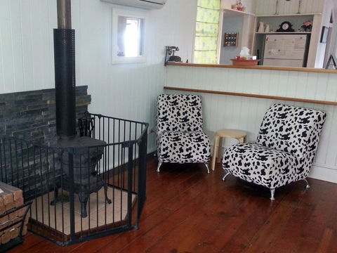 Montville Holiday House - Northern Rivers Accommodation 3