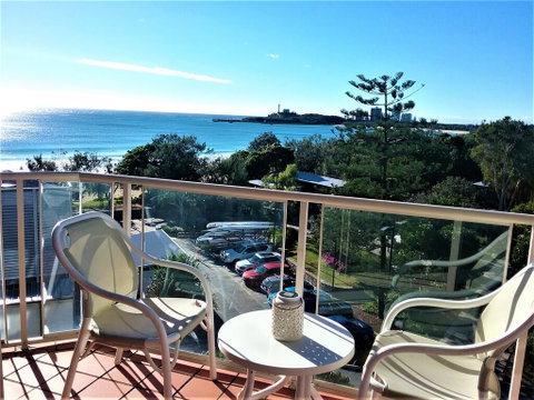 Mooloolaba Beachfront Apartment - Northern Rivers Accommodation 1