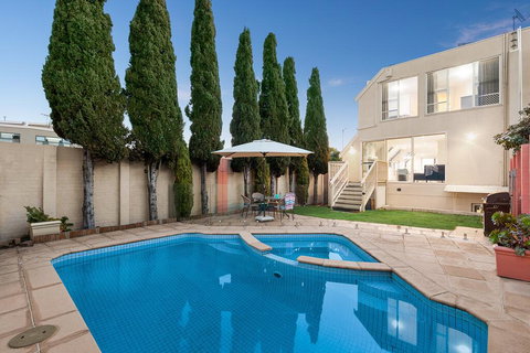 Mornington - Esplanade Escape - Northern Rivers Accommodation 1