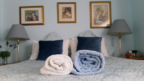 Narrabeen Beachside Townhouse - Northern Rivers Accommodation 1