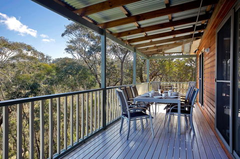 Narrow Neck Lodge - Northern Rivers Accommodation 1