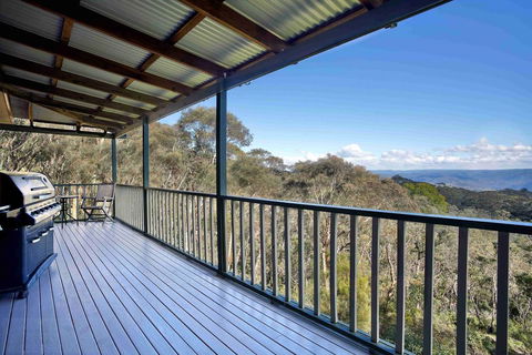 Narrow Neck Lodge - Northern Rivers Accommodation 2