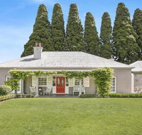 Nattai Lodge - house  cottage in beautiful garden - Northern Rivers Accommodation