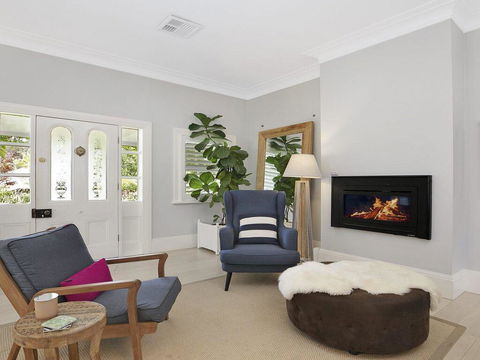Nattai Lodge - House & Cottage In Beautiful Garden - Northern Rivers Accommodation 2