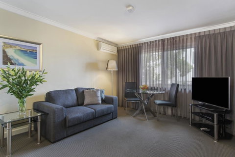 The Peninsula Riverside Serviced Apartments - Northern Rivers Accommodation 28