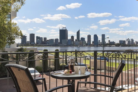 The Peninsula Riverside Serviced Apartments - Northern Rivers Accommodation 32