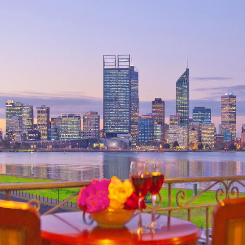 The Peninsula Riverside Serviced Apartments - Northern Rivers Accommodation 0