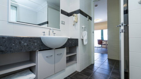 Dowler Apartments Subiaco - Northern Rivers Accommodation 29