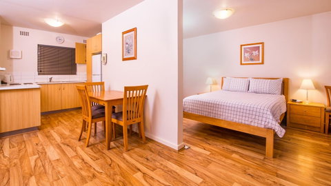 Dowler Apartments Subiaco - Northern Rivers Accommodation 6