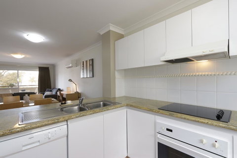Hillarys Marina Apartment - Northern Rivers Accommodation 13