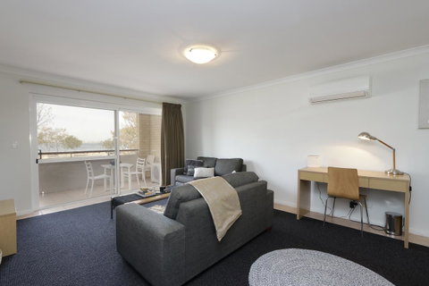 Hillarys Marina Apartment - Northern Rivers Accommodation 6