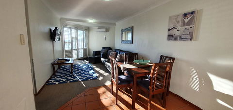 Scarborough Beach Front Resort - Shell Ten - Northern Rivers Accommodation 6