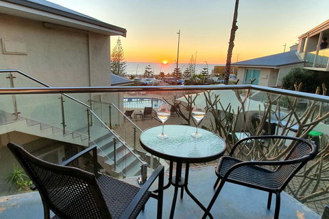 Scarborough Beach Front Resort - Shell Ten - Northern Rivers Accommodation 7