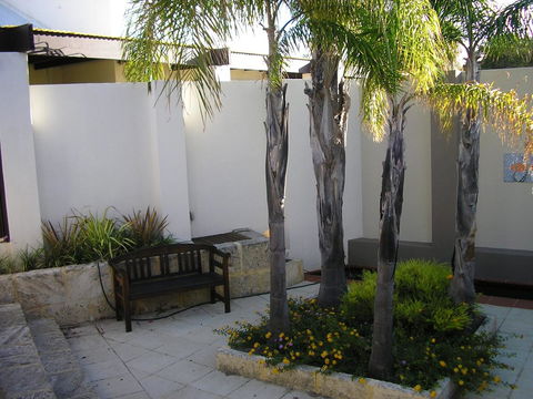 Dunes Scarborough Beach - Northern Rivers Accommodation 20