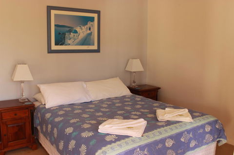 Dunes Scarborough Beach - Northern Rivers Accommodation 5
