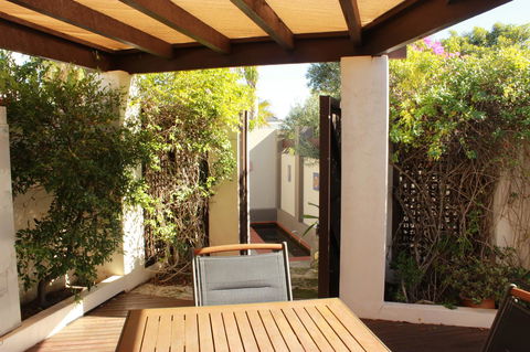 Dunes Scarborough Beach - Northern Rivers Accommodation 10