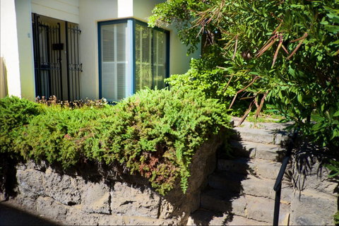 Cottesloe Artist's Beach Retreat - Northern Rivers Accommodation 22