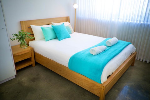 Cottesloe Artist's Beach Retreat - Northern Rivers Accommodation 0