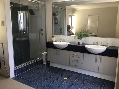 BeachHideaway@Scarborough - Northern Rivers Accommodation 6