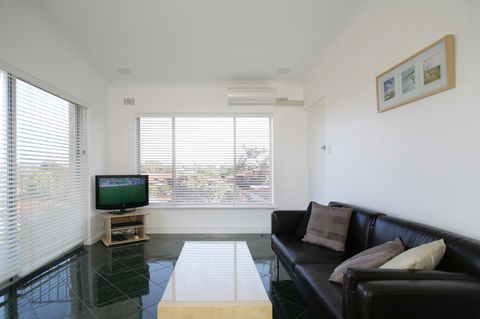 Summer Breeze - Holiday Or Business Apartment - Northern Rivers Accommodation 3