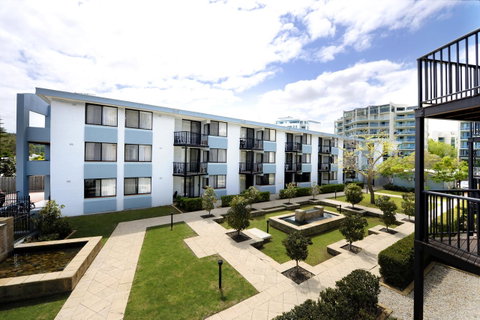 Lodestar Waterside Apartments - Northern Rivers Accommodation 13