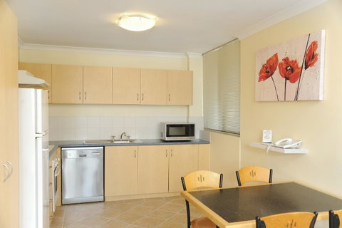 Lodestar Waterside Apartments - Northern Rivers Accommodation 9