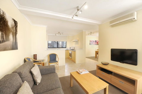 Lodestar Waterside Apartments - Northern Rivers Accommodation 26