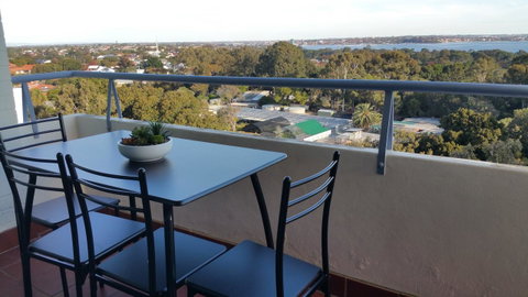 High Tor - Northern Rivers Accommodation 10