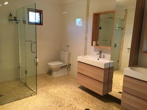 Swan Valley Sisters - Northern Rivers Accommodation 1