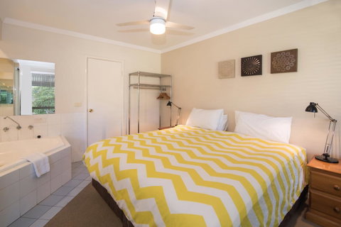 Bayshore Beachside Resort - Northern Rivers Accommodation 28