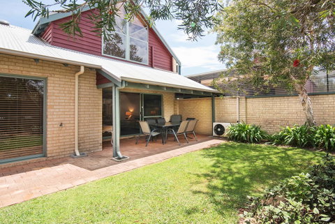 Bayshore Beachside Resort - Northern Rivers Accommodation 33