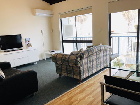 Seashore Memories - Sleeps 3 - Northern Rivers Accommodation 3