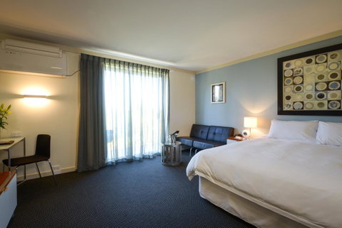 Sullivans Hotel - Northern Rivers Accommodation 18