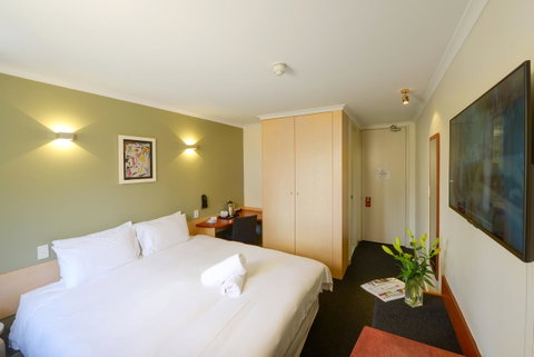 Sullivans Hotel - Northern Rivers Accommodation 14
