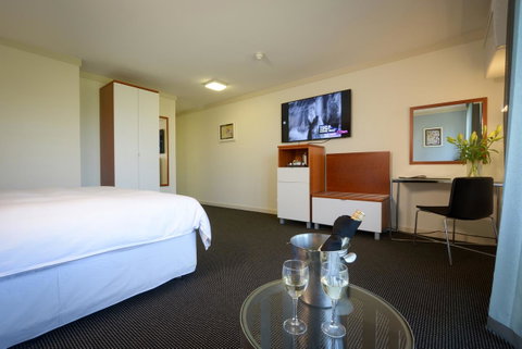 Sullivans Hotel - Northern Rivers Accommodation 17