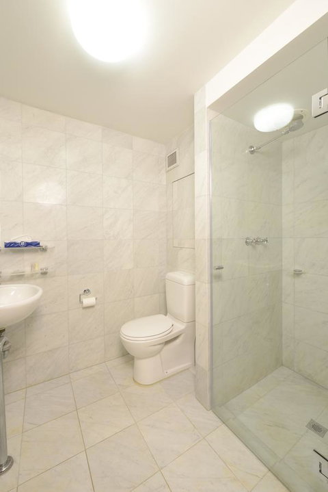 Sullivans Hotel - Northern Rivers Accommodation 2