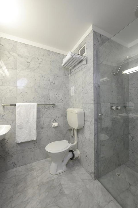 Sullivans Hotel - Northern Rivers Accommodation 10