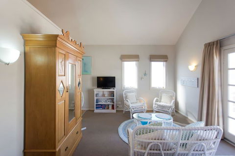 Fremantle Local Beach Studio - Northern Rivers Accommodation 2