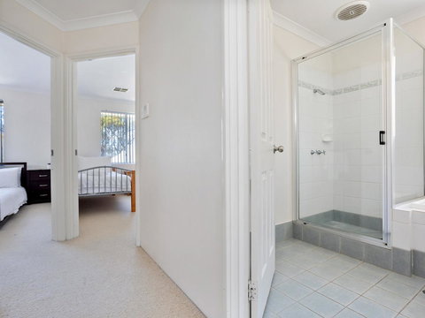 Cooper Street - Northern Rivers Accommodation 17