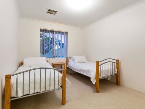 Cooper Street - Northern Rivers Accommodation 19