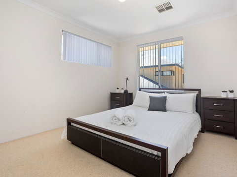 Cooper Street - Northern Rivers Accommodation 18